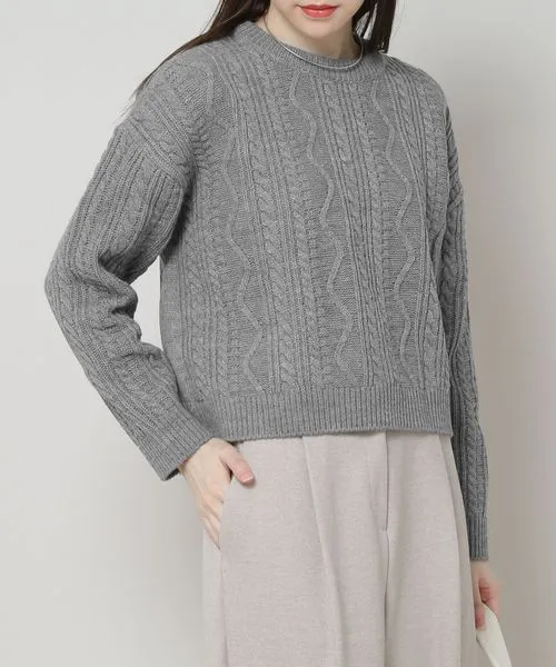 CROPPED CABLE WOOL KNIT TOP