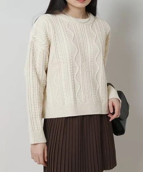 CROPPED CABLE WOOL KNIT TOP