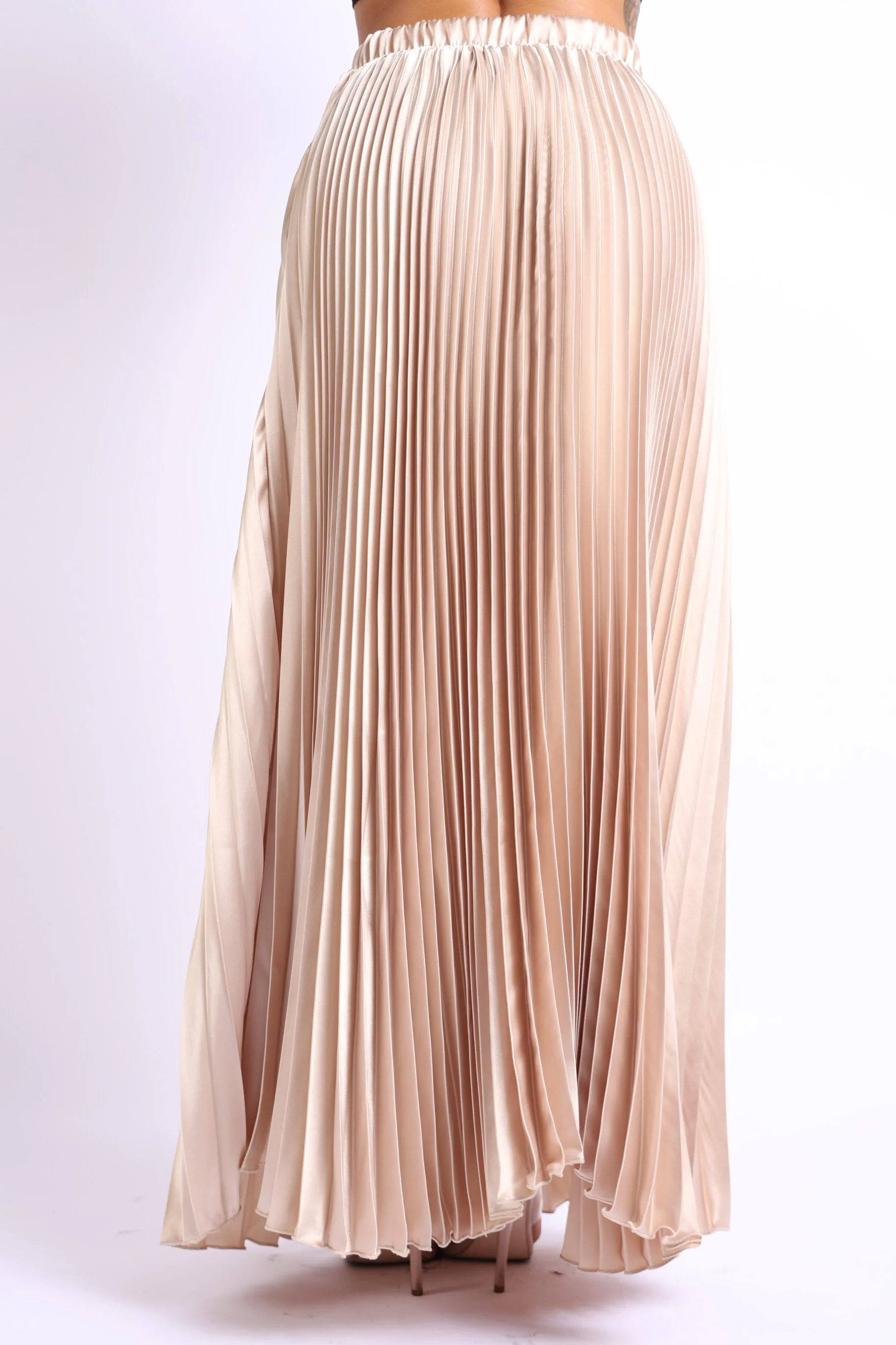 Elegant Pleated Satin Maxi Skirt with High Waist for Formal Events - TAUPE