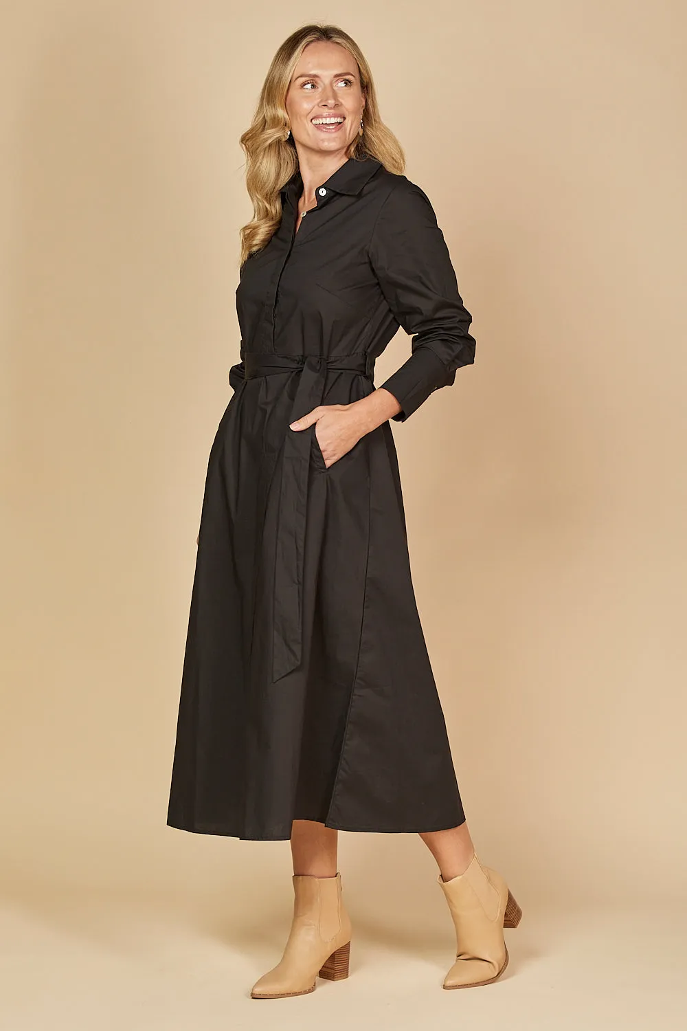 Kelly Poplin Dress in Black