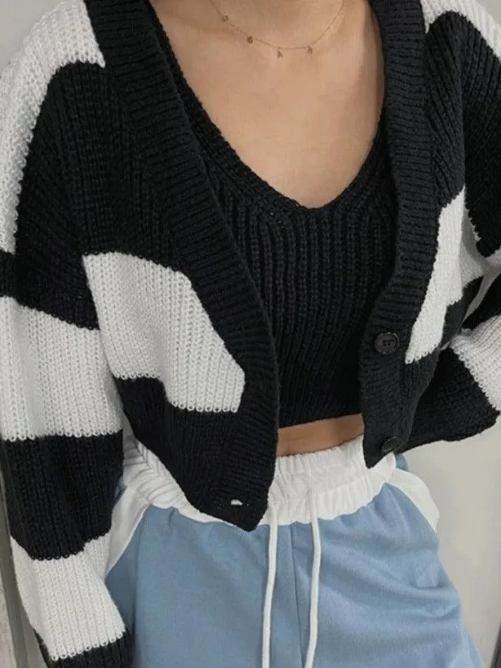 Stripe Splice Short Knit Cardigan