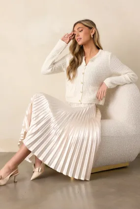 Urban Elegance Ivory Pleated Midi Skirt