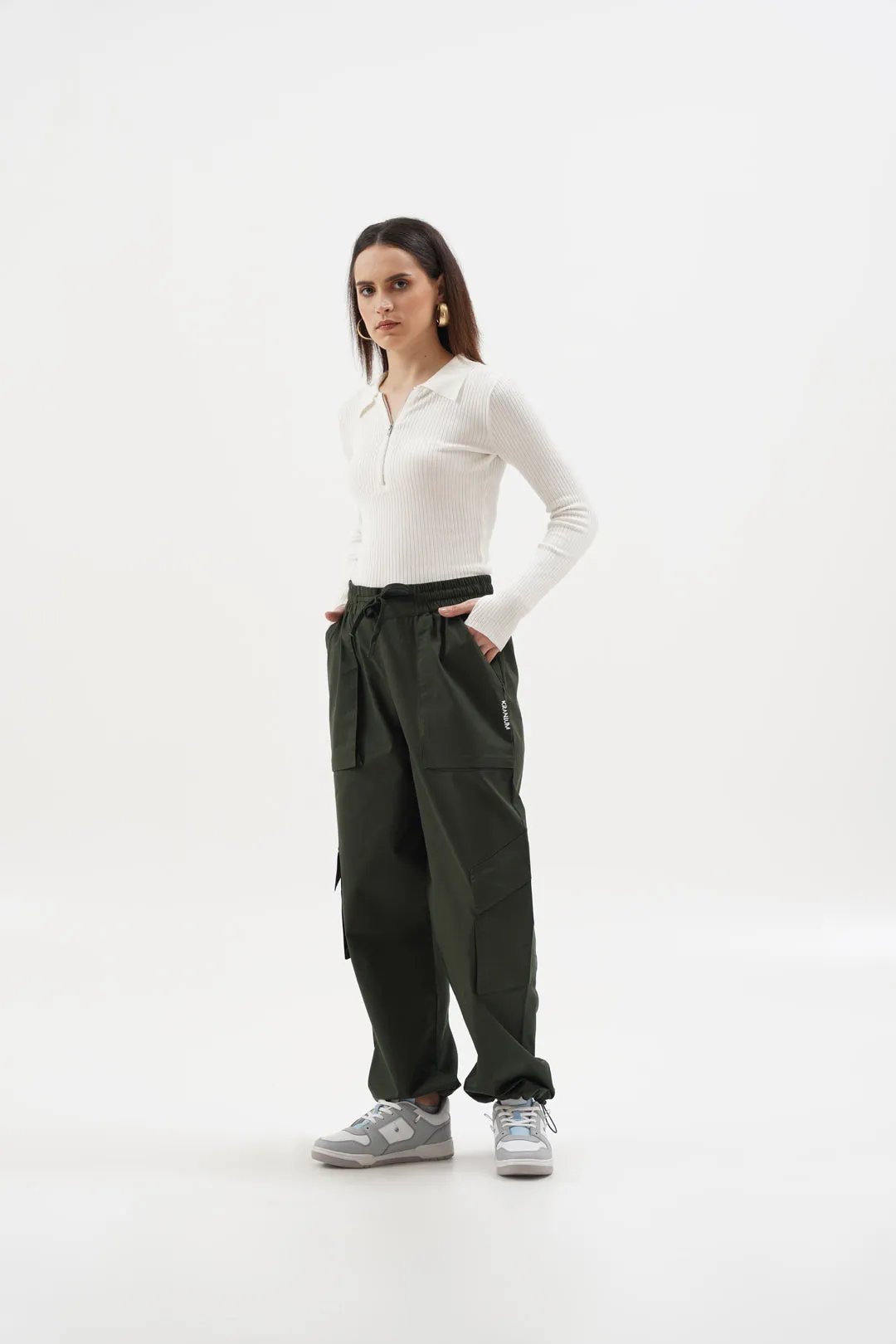 Women NOMAD Evergreen Parachute Pants