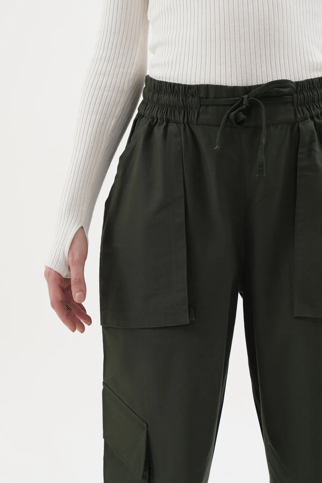 Women NOMAD Evergreen Parachute Pants